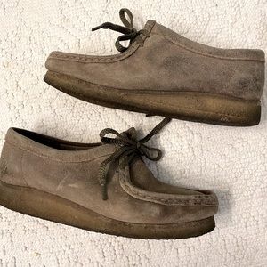 Clarks Original Wallabees Taupe. Size 7 Womens.